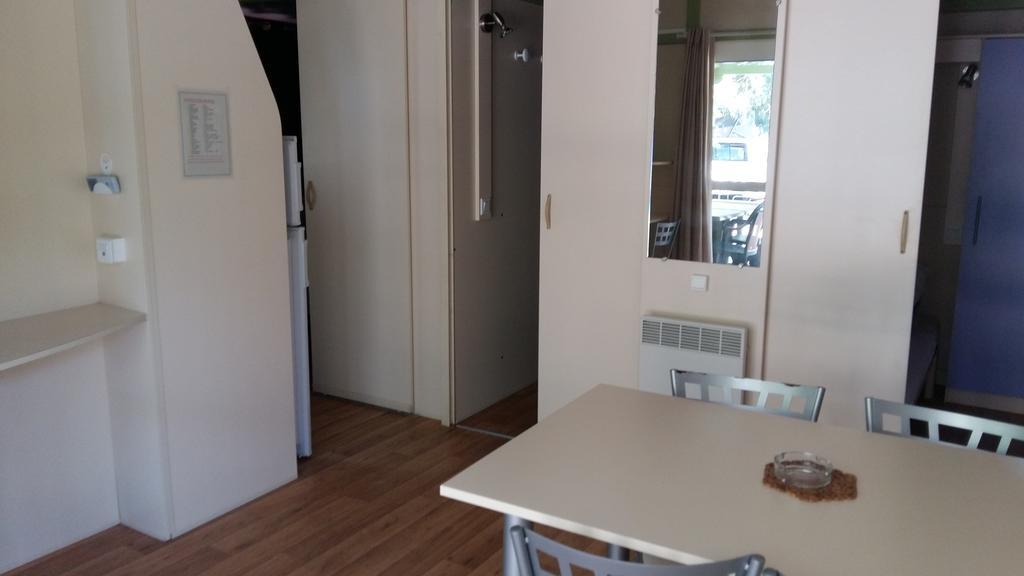 Le Camping De La Plage Aregno Exteriör bild