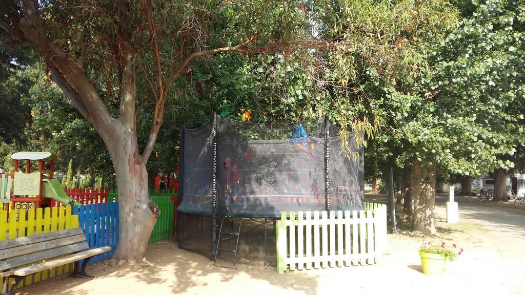 Le Camping De La Plage Aregno Exteriör bild